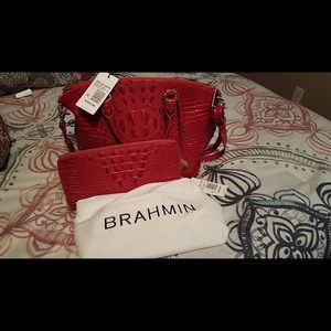 BRAND NEW pink Brahmin purse and wallet set
